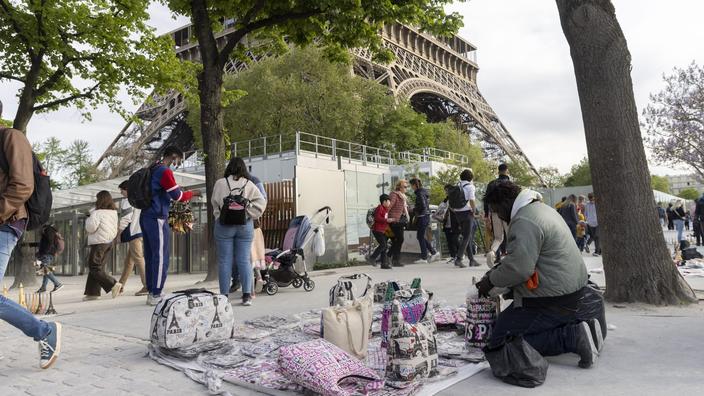 Le quartier de la tour Eiffel miné par l'insécurité – MEMORABILIA